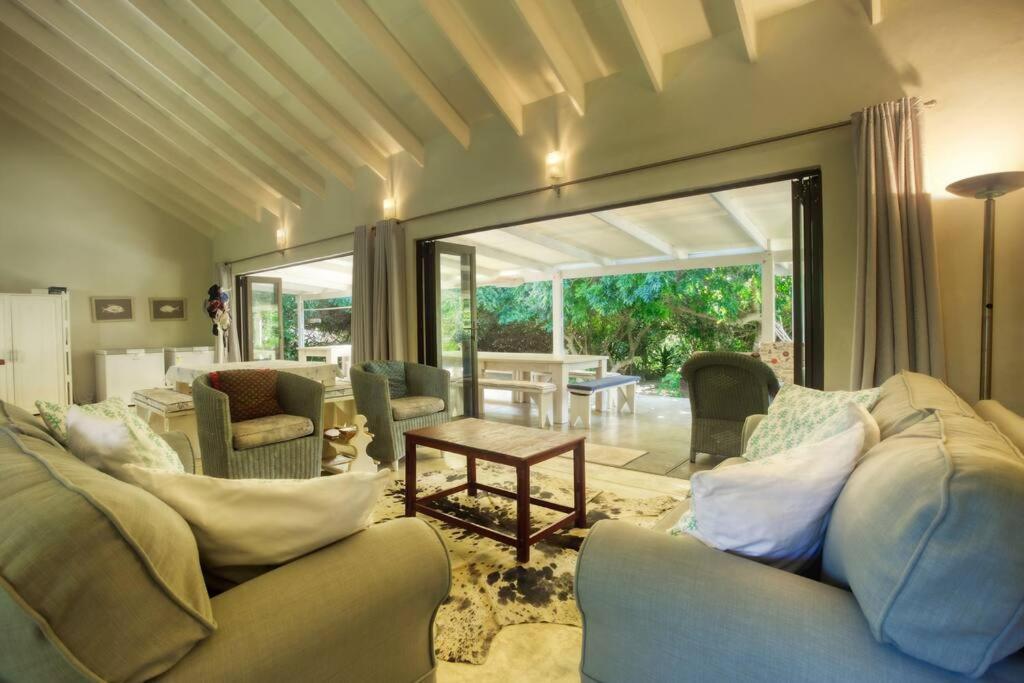 Baleia Azul 26 Villa Ponta Mamoli Exterior photo